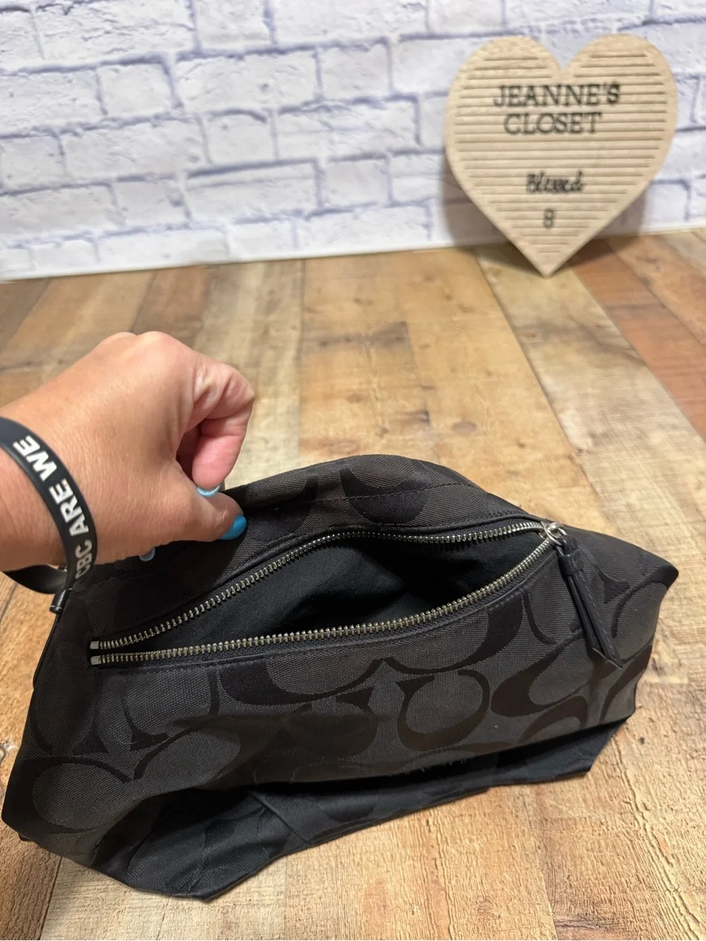 COACH F15067 Signature Duffle Logo Crossbody Bag Top Zip Black